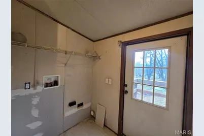 19050 Sikes Road, Saint Genevieve, MO 63670 - Photo 14