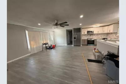 9800 Cambria Drive, Moline Acres, MO 63136 - Photo 14