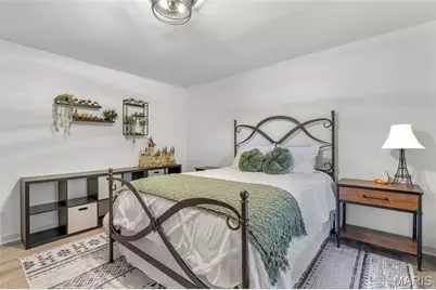 4259 Burnett Walk, Saint Louis, MO 63125 - Photo 22