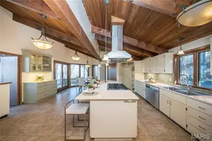 12987 Pingry Pl, Saint Louis, MO 63131 - Photo 16