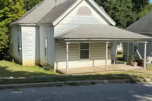 410 N 5th St, Elsberry, MO 63343 - Photo 2