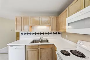 450 Benton Dr, Saint Peters, MO 63376 - Photo 12