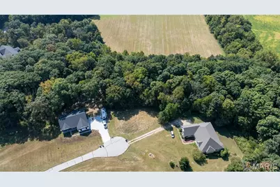 804 Timber Creek Court, Hawk Point, MO 63349 - Photo 6