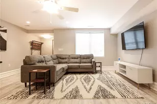 1045 S Taylor Ave, Saint Louis, MO 63110 - Photo 24