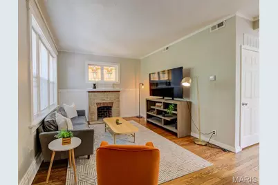 4627 Rosa Avenue, Saint Louis, MO 63116 - Photo 8