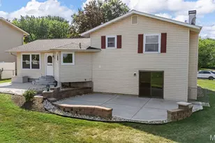 1410 Ticonderoga Dr, Saint Peters, MO 63376 - Photo 8