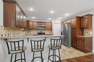 26 Madre Ct, Foristell, MO 63348 - Photo 16