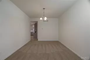 540 Evening Primrose Dr, Wentzville, MO 63385 - Photo 12