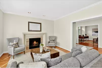 212 Gay Avenue, Clayton, MO 63105 - Photo 10