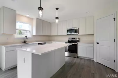 388 Winding Bluffs Court, Fenton, MO 63026 - Photo 10