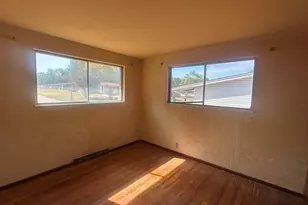 2353 Hallwood Dr, Saint Louis, MO 63136 - Photo 6