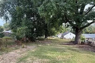 1414 Paris Ave, Hannibal, MO 63401 - Photo 18