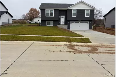 28712 Woodland Heights, Warrenton, MO 63383 - Photo 1