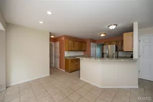 999 Reddington Oaks Ct, Saint Charles, MO 63304 - Photo 22