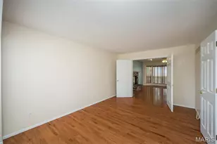 999 Reddington Oaks Ct, Saint Charles, MO 63304 - Photo 12