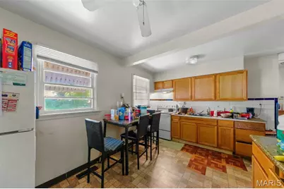 10030 McCartney Lane, Bellefontaine Neighbors, MO 63137 - Photo 6