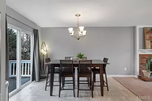 225 Vistaoak Ct, Ballwin, MO 63021 - Photo 8