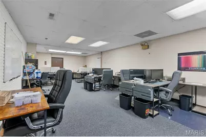 2711 Thomas Drive, Cape Girardeau, MO 63701 - Photo 18