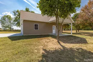1013 Stone Creek Rd, Farmington, MO 63640 - Photo 6