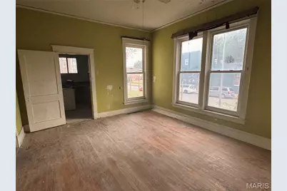 7226 Virginia Avenue, Saint Louis, MO 63111 - Photo 4