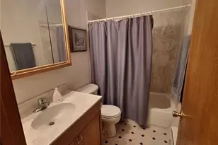 10819 Carroll Wood Way, Unincorporated, MO 63128 - Photo 10