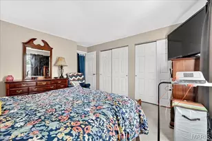 1001 Sugar Creek Ct, Saint Peters, MO 63376 - Photo 10