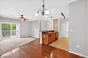 27 Kassebaum Ln, Saint Louis, MO 63129 - Photo 6