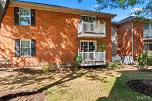 117 E Clinton Pl, Kirkwood, MO 63122 - Photo 24
