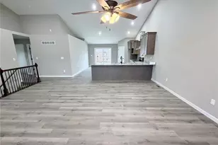530 Hickory Knoll Dr, Troy, MO 63379 - Photo 10