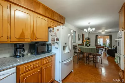 1715 Big Bend, Poplar Bluff, MO 63901 - Photo 8