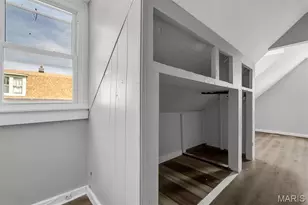 8439 Tennessee Ave, Affton, MO 63125 - Photo 18