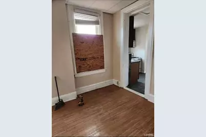 3707 Oregon Avenue, Saint Louis, MO 63118 - Photo 4