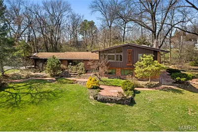 233 S Warson Road, Ladue, MO 63124 - Photo 1