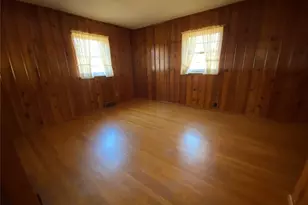 371 Adrian Dr, Saint Louis, MO 63137 - Photo 12