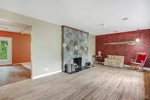 1227 Teson Rd, Hazelwood, MO 63042 - Photo 10