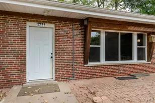 1227 Teson Rd, Hazelwood, MO 63042 - Photo 8