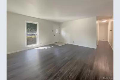 11525 Ivy Green Drive, Bridgeton, MO 63044 - Photo 2