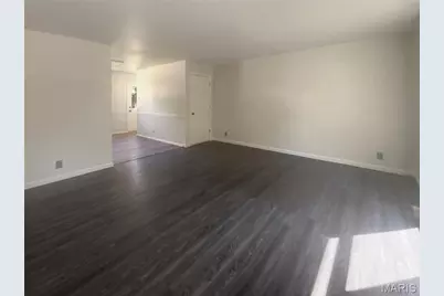 11525 Ivy Green Drive, Bridgeton, MO 63044 - Photo 10