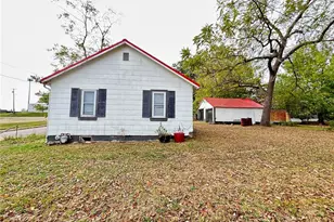 103 S Tower St, Salem, MO 65560 - Photo 8