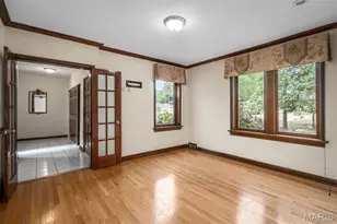 10000 Hilltop Dr, Saint Louis, MO 63128 - Photo 26