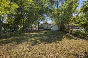9515 Marlowe Ave, Overland, MO 63114 - Photo 8
