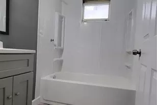 3818 N Hanley Road N, Saint Louis, MO 63121 - Photo 10