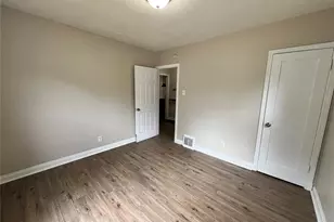 5637 Hamilton Ave, Saint Louis, MO 63136 - Photo 6