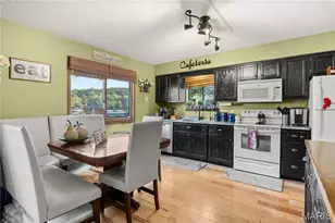 65 Westbrook Dr, Sunrise Beach, MO 65079 - Photo 8