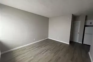 8009 Gravois Rd, Saint Louis, MO 63123 - Photo 14