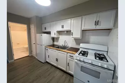 8009 Gravois Road, Saint Louis, MO 63123 - Photo 12