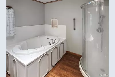 902 N Lake Sherwood Drive, Lake Sherwood, MO 63357 - Photo 34