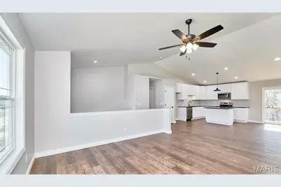 28720 Woodland Heights Drive, Warrenton, MO 63383 - Photo 6