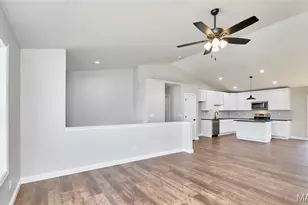 28720 Woodland Heights Dr, Warrenton, MO 63383 - Photo 6