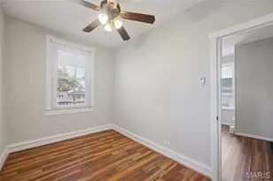 1347 Graham St, Saint Louis, MO 63139 - Photo 8